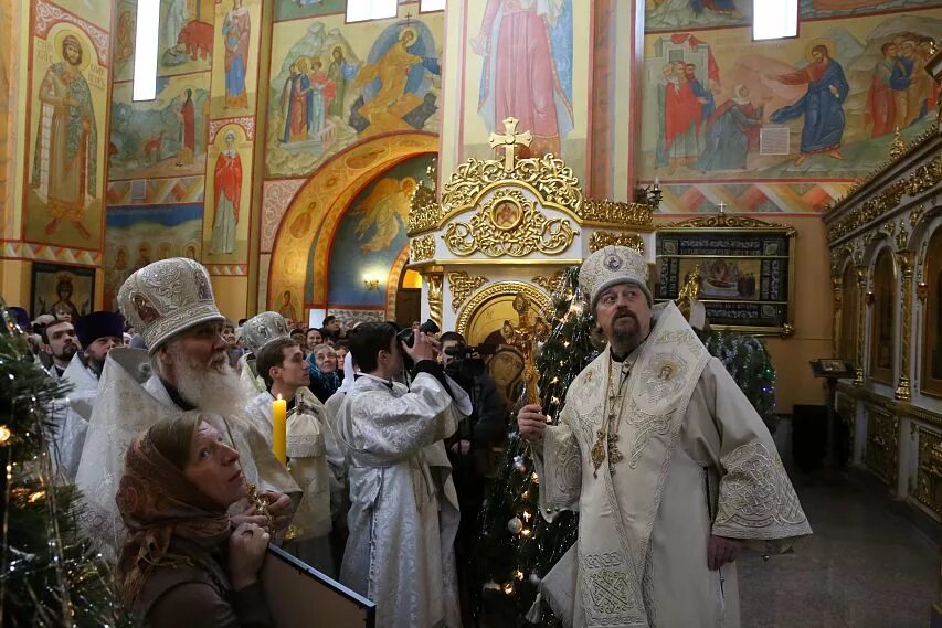 расписание трамваев старый оскол оэмк. график трамваев старый оскол. расписание автобусов старый оскол. расписание 11 старый оскол. график работы бассейна.