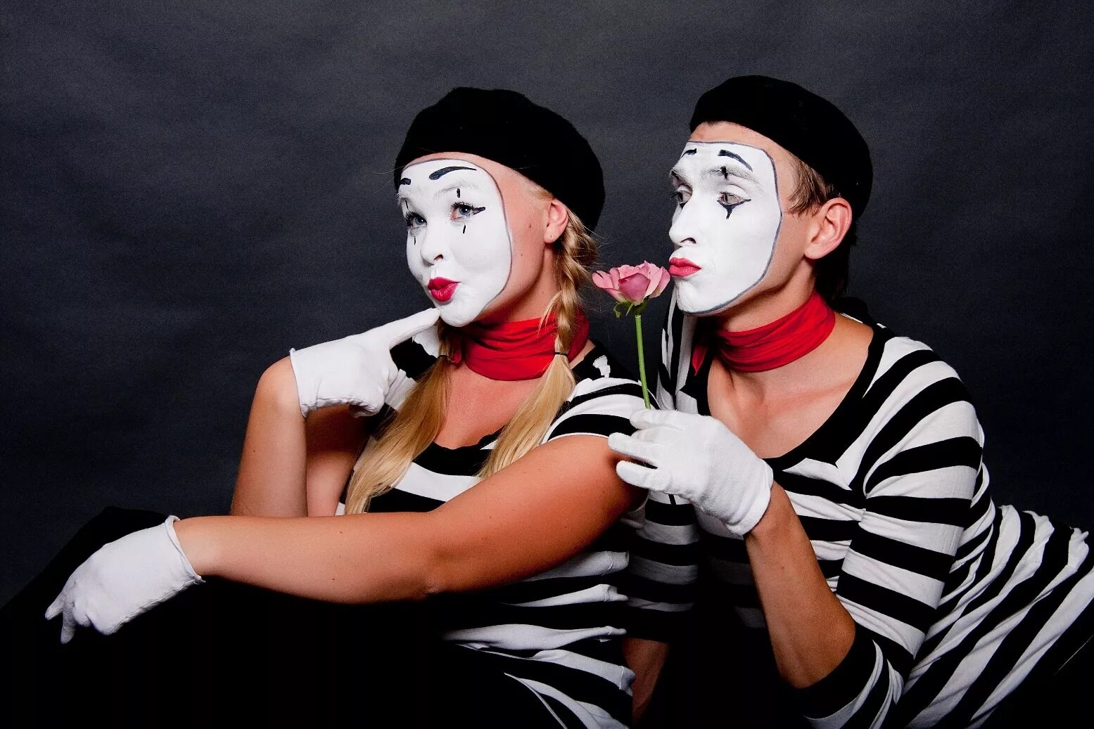 мим актер театра пантомимы. мим (театр). пантомима. пантомима. французский мим.