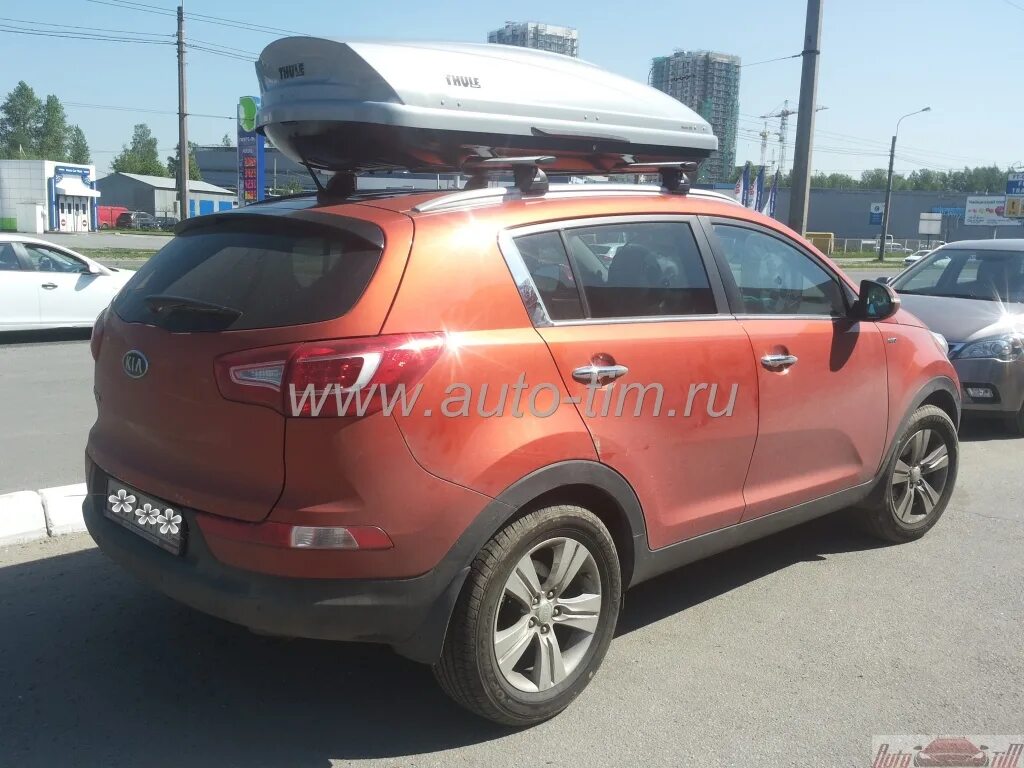 Багажник бокс Киа Спортейдж 4. Багажник на крышу Kia Sportage 3. Бокс в багажник Спортаж 3. Спортейдж 3 с боксом.