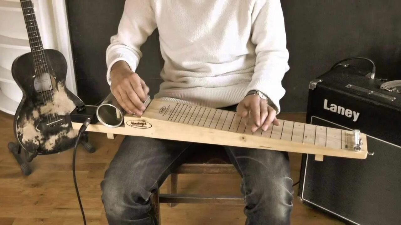 Музыка бо. Дидли-бо инструмент. diddley bow. дидли бо музыкальный инструмент. диддли инструмент.