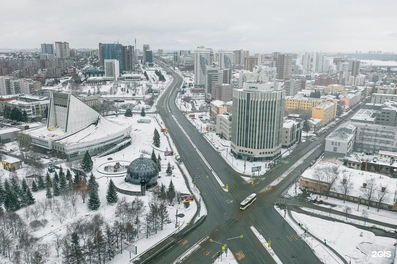 Новосибирск 2023. Новосибирск 2000. Новосибирск фото города сейчас 2023. Новосибирск 2023 с высоты. Какой город старше новосибирска