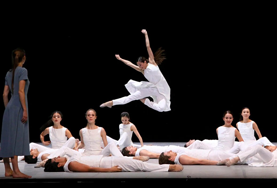 Фиаметта балет. Материнское поле 1975 балет. Балет оратория. Балет в древности. Первый балет.