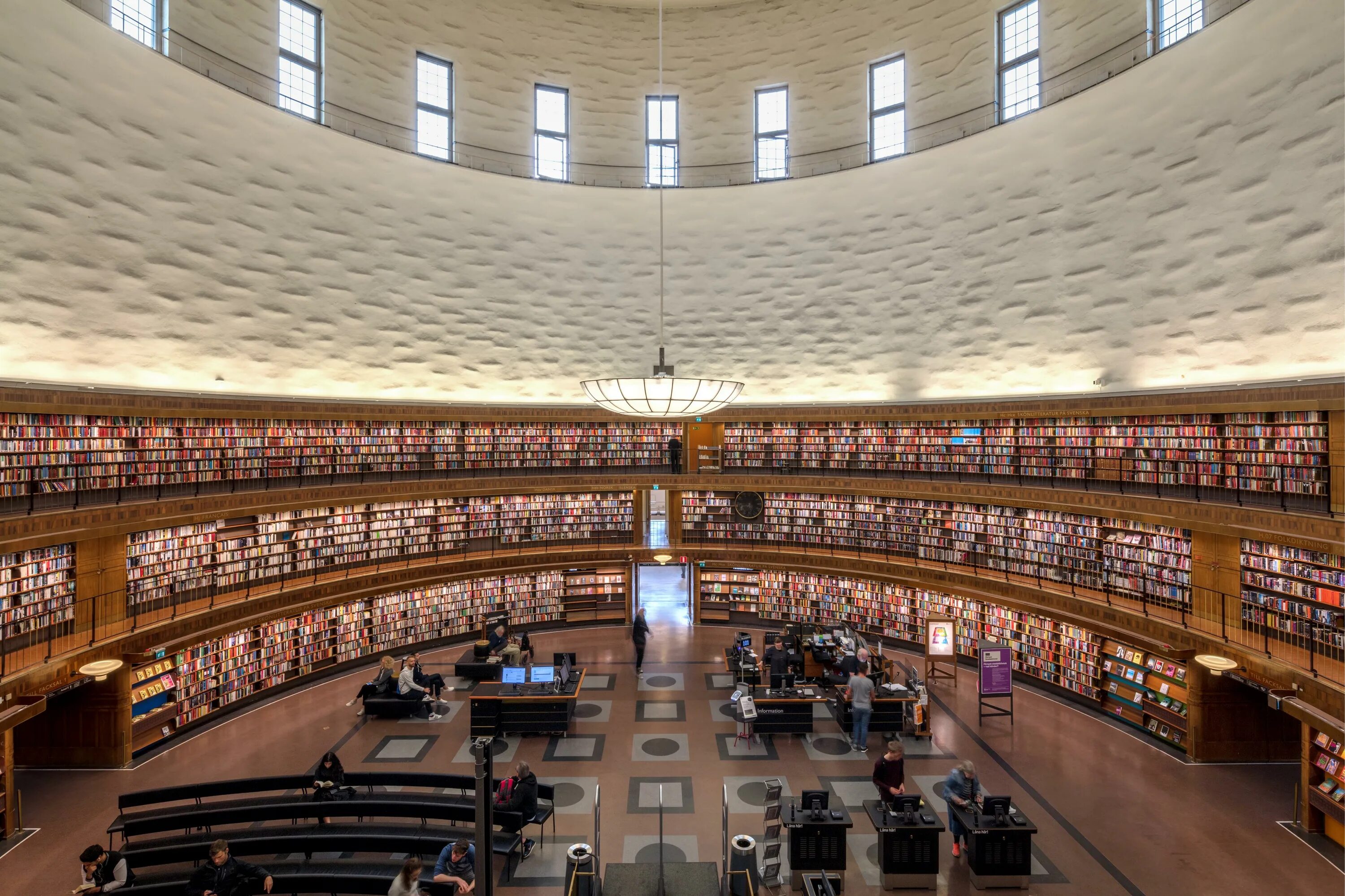 City library. Гуннар Асплунд. Библиотека в Стокгольме Гуннар Асплунд. Стокгольмская общественная библиотека, Гуннар Асплунд, 1928г..