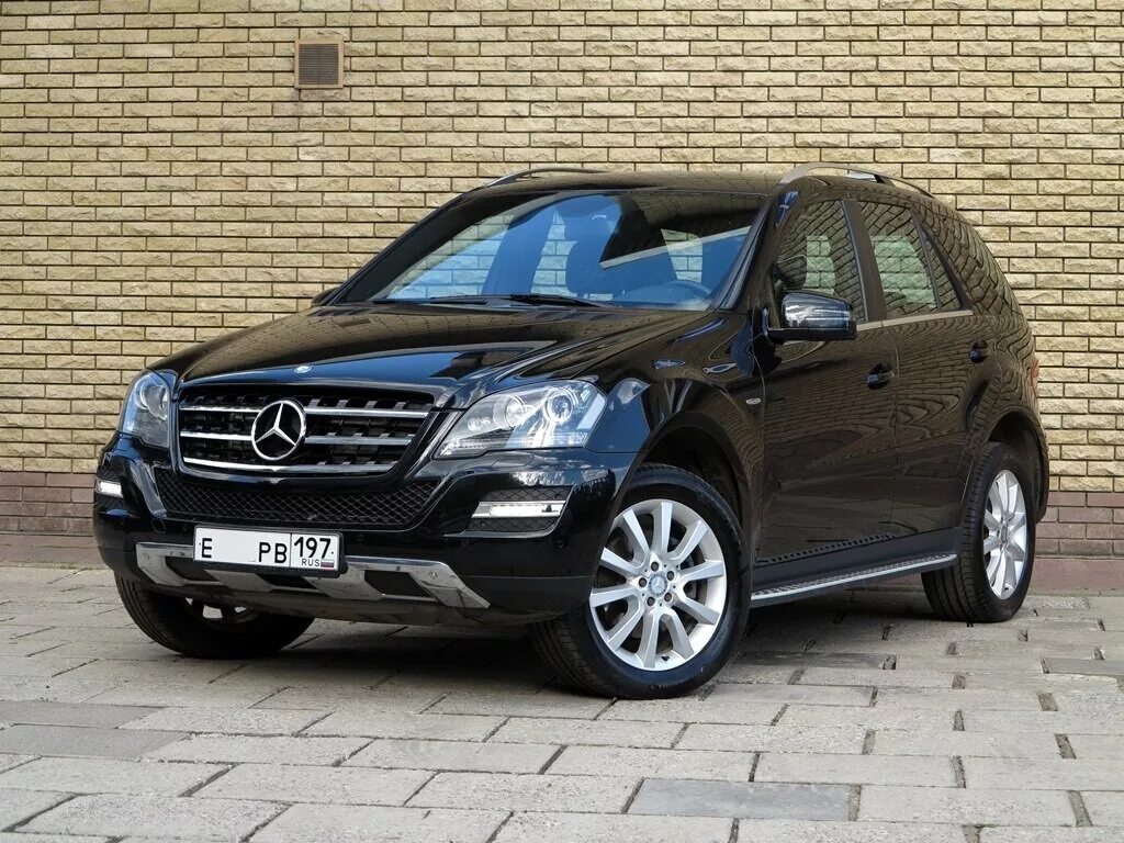 Ml 350. Mercedes ml w164. Mercedes-Benz m-class (w164). Mercedes ml 164. Mercedes m class w164.