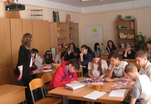 Гимназия 96 ростов-на-дону. Эврика школа ростов. Школа эврика ростов на дону. Маоу школа №96 «эврика-развитие». 96 школа эврика.