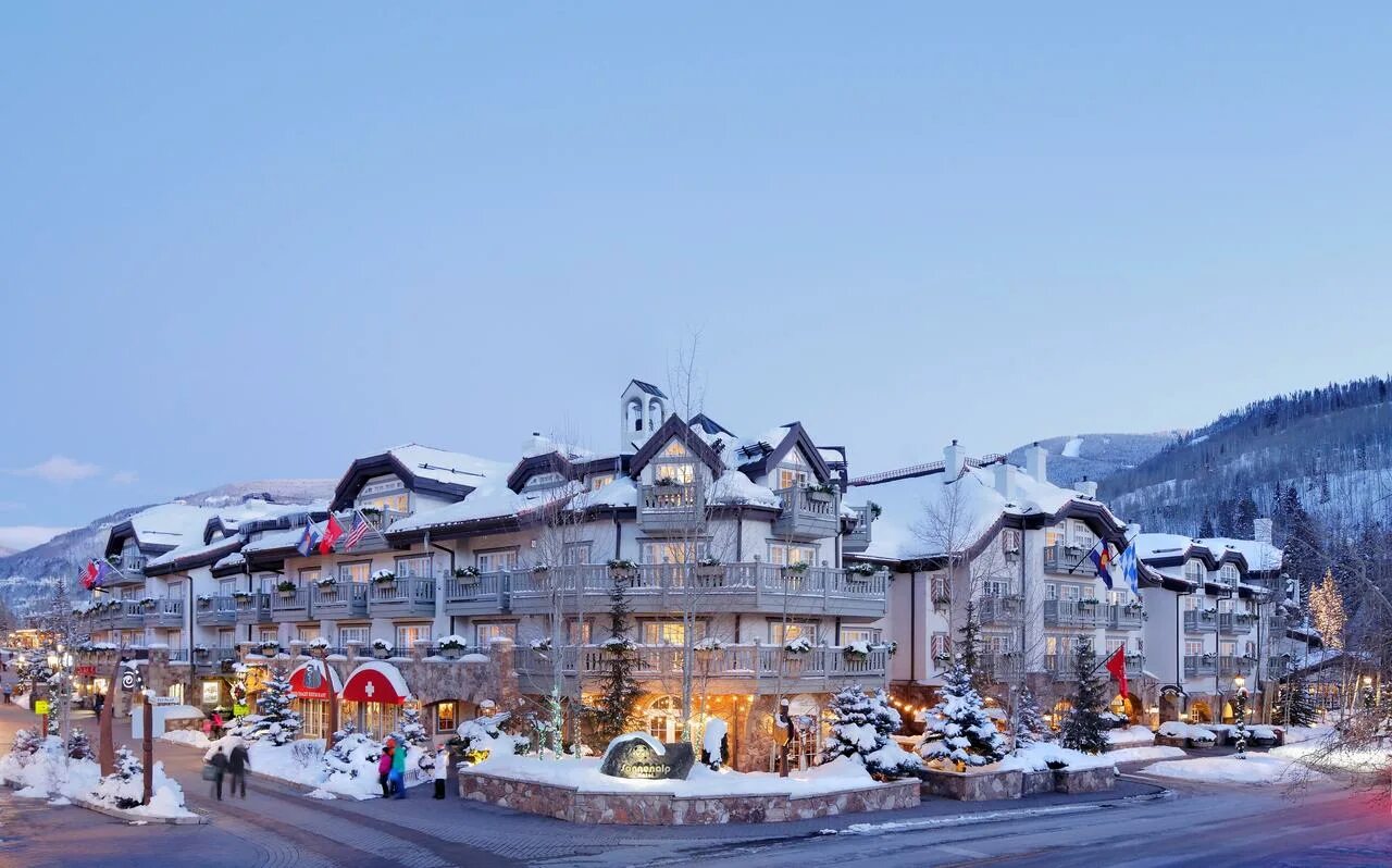 Vail. Город Вейл Колорадо. Vail Colorado горнолыжный курорт. Вейл горнолыжный курорт США. Вейл Колорадо США фото.