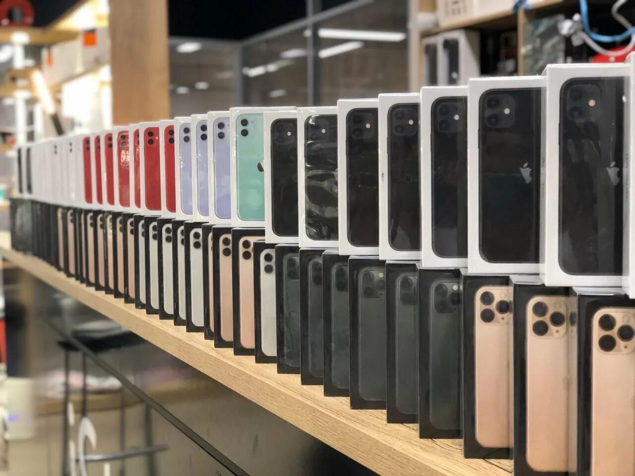 Магазин техники apple казань. ISTORE Уссурийск. ISTORE Владивосток Шилкинская. Магазин ITIME во Владивостоке. ISTORE Владивосток отзывы.