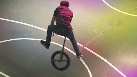 Видео трюки выполняют