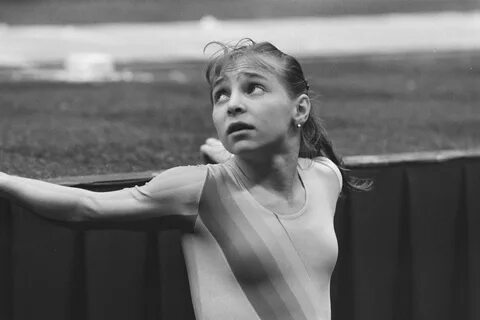 WK turnen in Rotterdam begin 19-10-1987 Roemeense Daniela Silivas tijdens t...