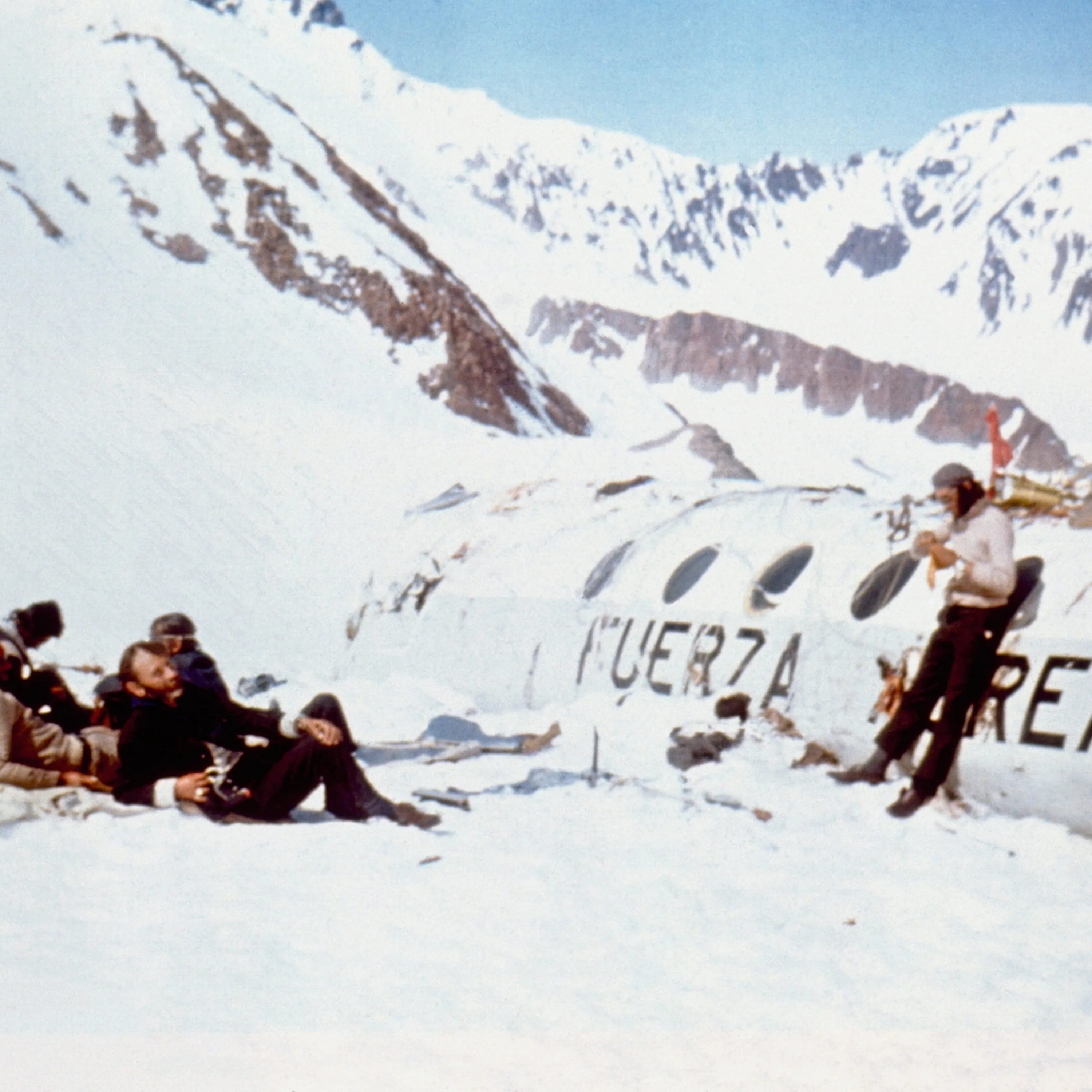 Нандо Паррадо авиакатастрофа. Крушение самолета в Андах в 1972. Уругвай авиакатастрофа