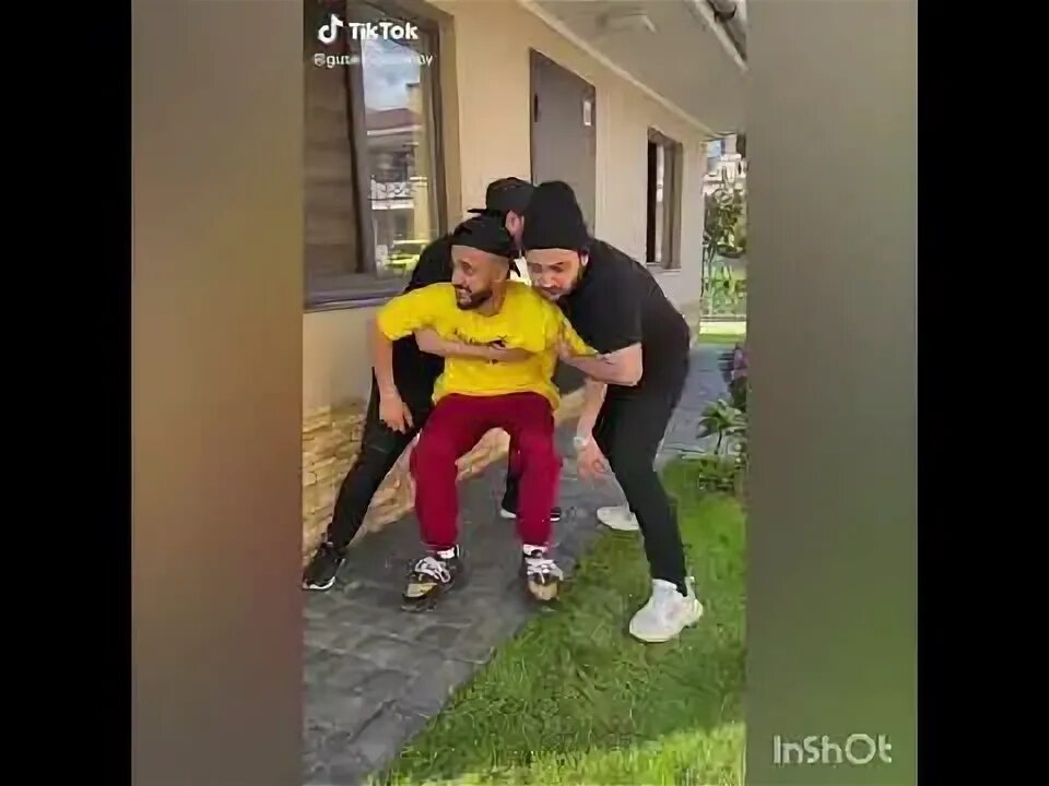 Indiski prikol. Тик ток узбек. Tik tok kulgili videolar. Размер видео в тик ток. Кулгули видеолар.