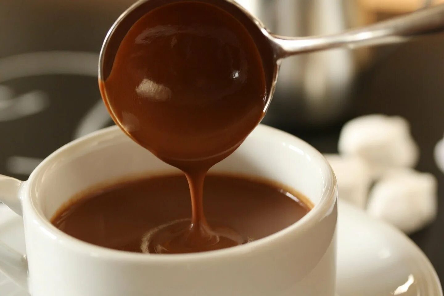 Горячий шоколад без шоколада. Горячий шоколад. Шоколад напиток. Горячий шоколад напиток. Бельгийский горячий шоколад.