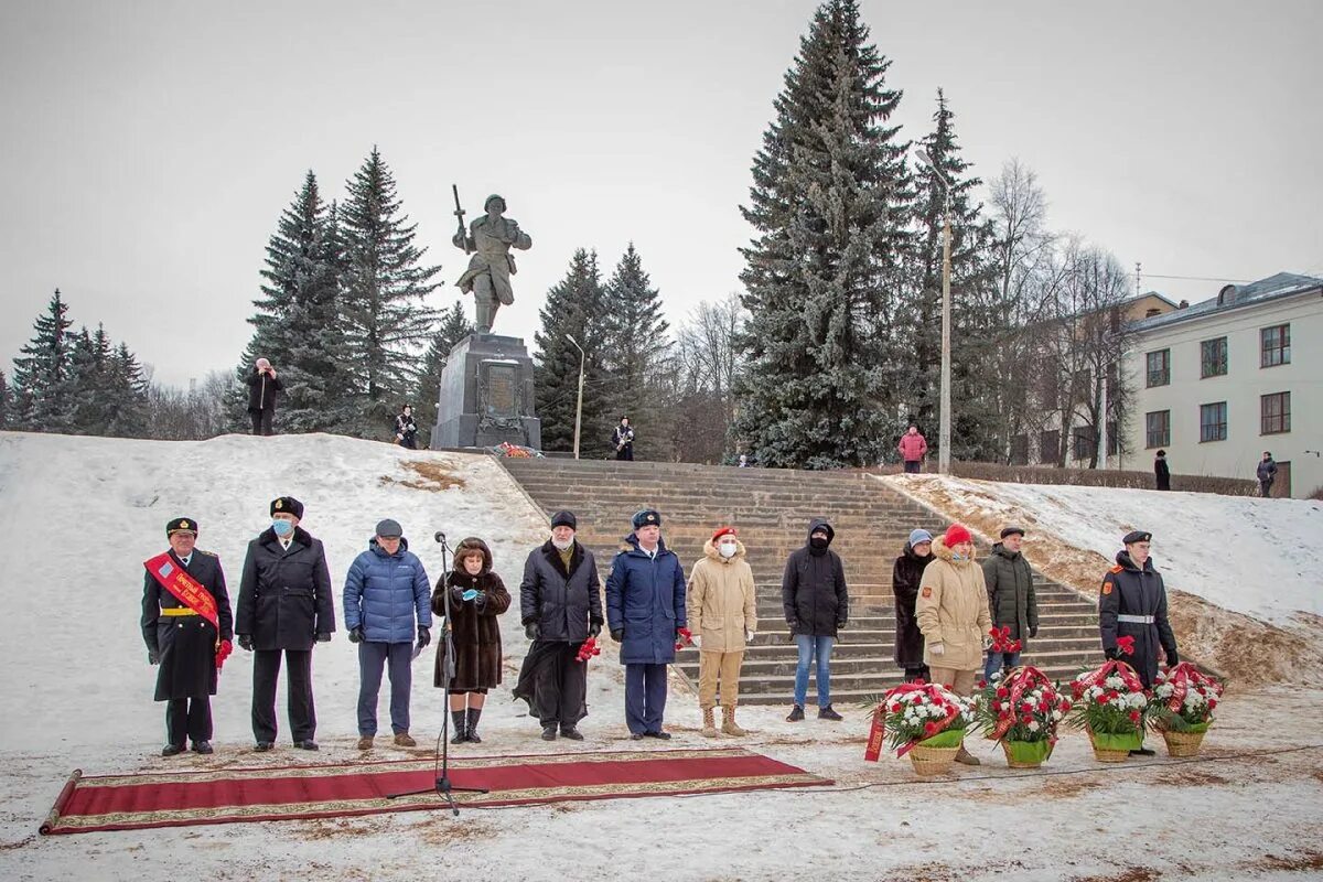 Великие Луки. Администрация Великие Луки. Администрация Великие Луки фото. Группа Отечество Великие Луки. Великие луки сайт администрации