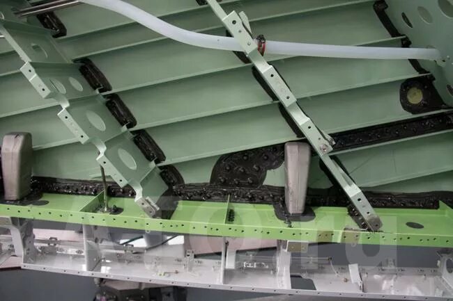 разгерметизация салона самолета. разгерметизация самолета. разгерметизация салона самолета приводит к. герметизация самолета. сборщик-клепальщик летательных аппаратов.