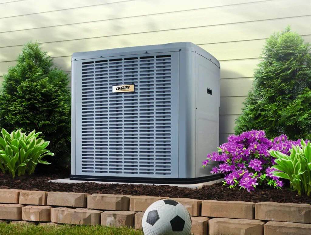 Кондиционер сплитис. AC Air Conditioner. Chunlan 18000 кондиционер. Стильный кондиционер. Кондиционер уличный.