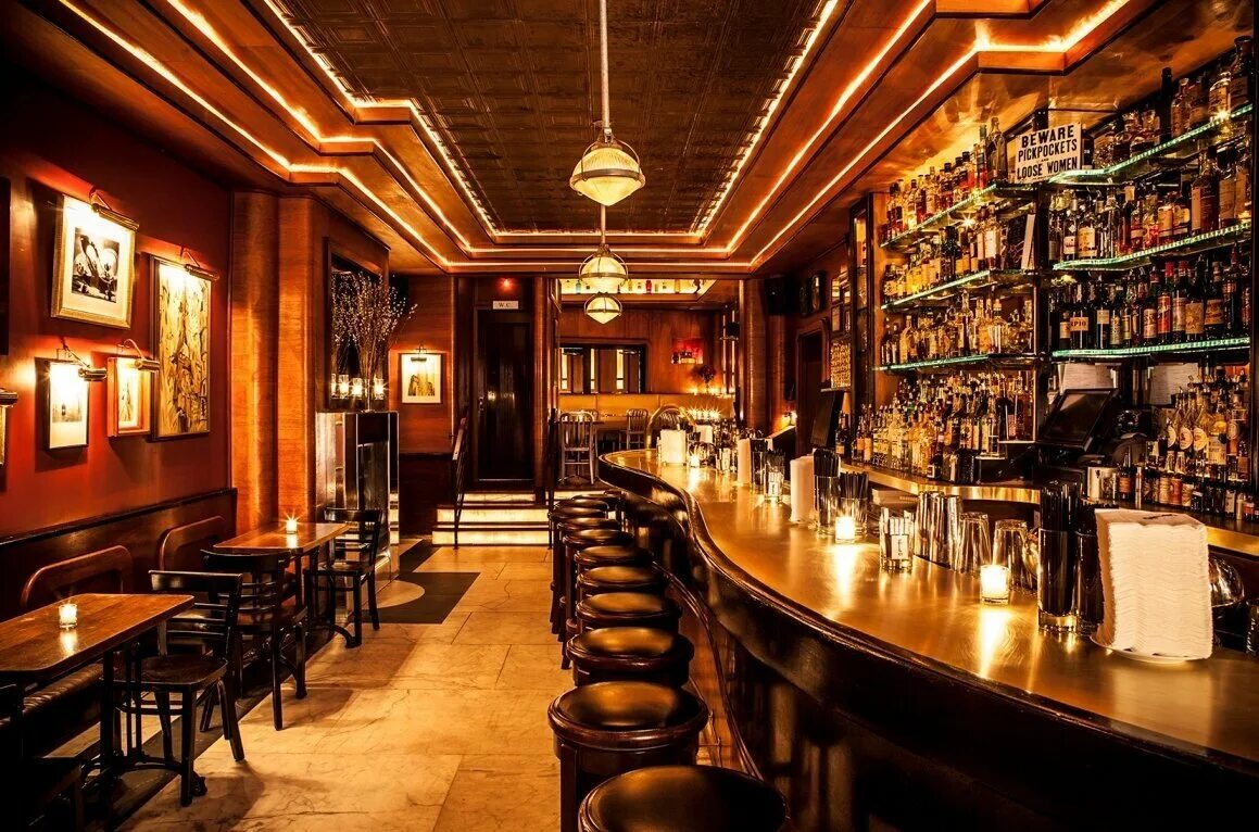 Красивый бар. Паб пивной ресторан лондон. Паб и бар в чем разница. Ирландский паб англия 19 века. Паб и бар в чем разница.