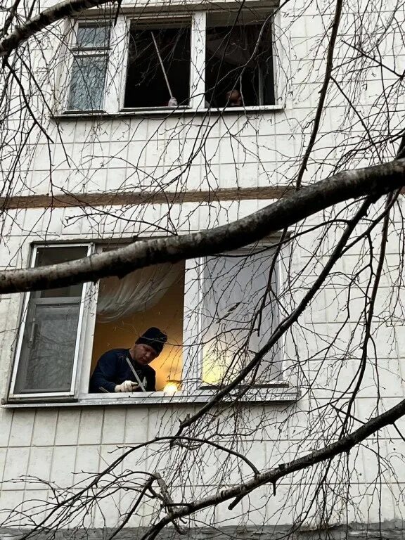 Белгород после обстрела. 07. Ракета разрушила дом в белгороде. Попадание в дом в белгороде. Маяковского 22 белгород.