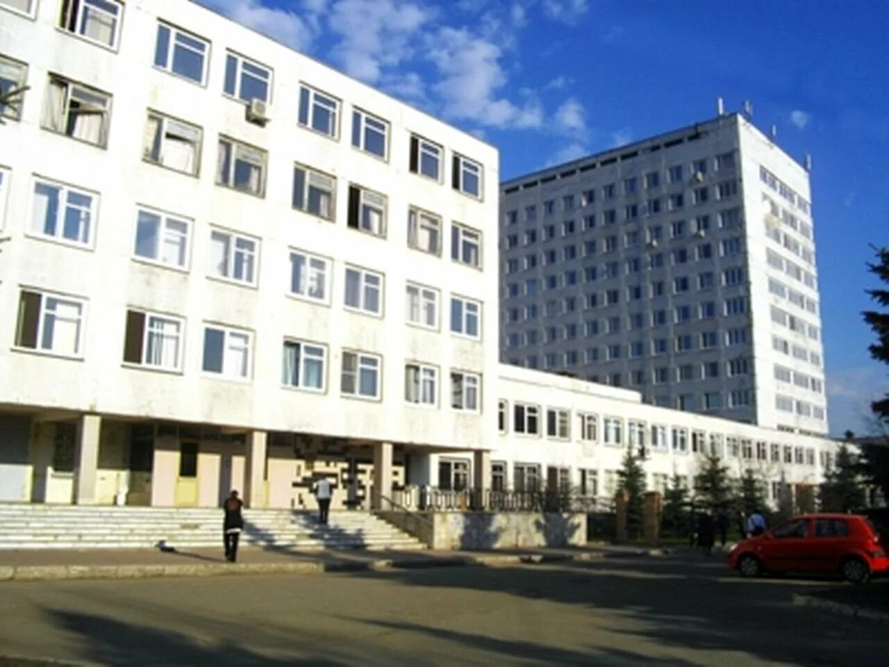 Городская поликлиника красногорск карбышева. Поликлиника 1 красногорск. Красногорская городская больница 1. Городская больница 1 красногорск. Карбышева 4 красногорск больница.