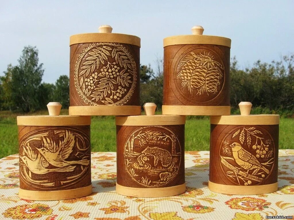 лучшее из бересты. лучшее из бересты. русский туесок береста. плетеная береста. украшения из бересты.