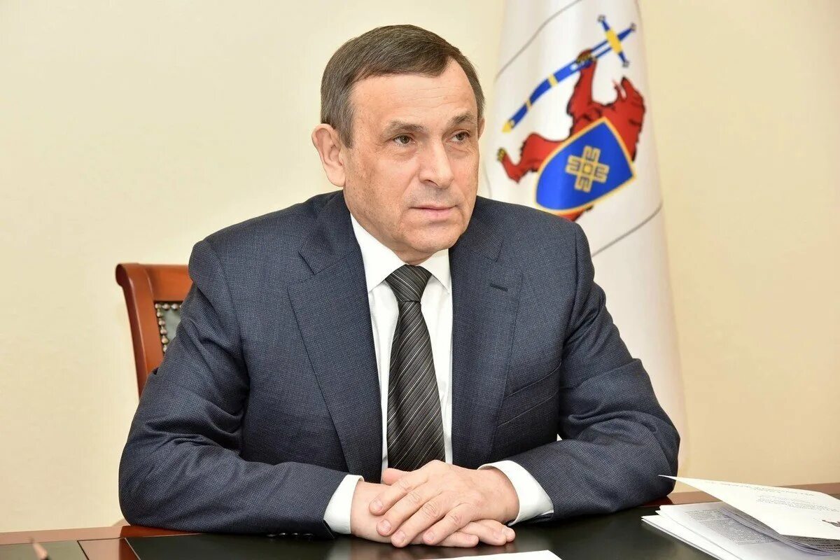 Глава республики марий эл сайт. Евстифеев марий эл. республика марий эл глава республики.