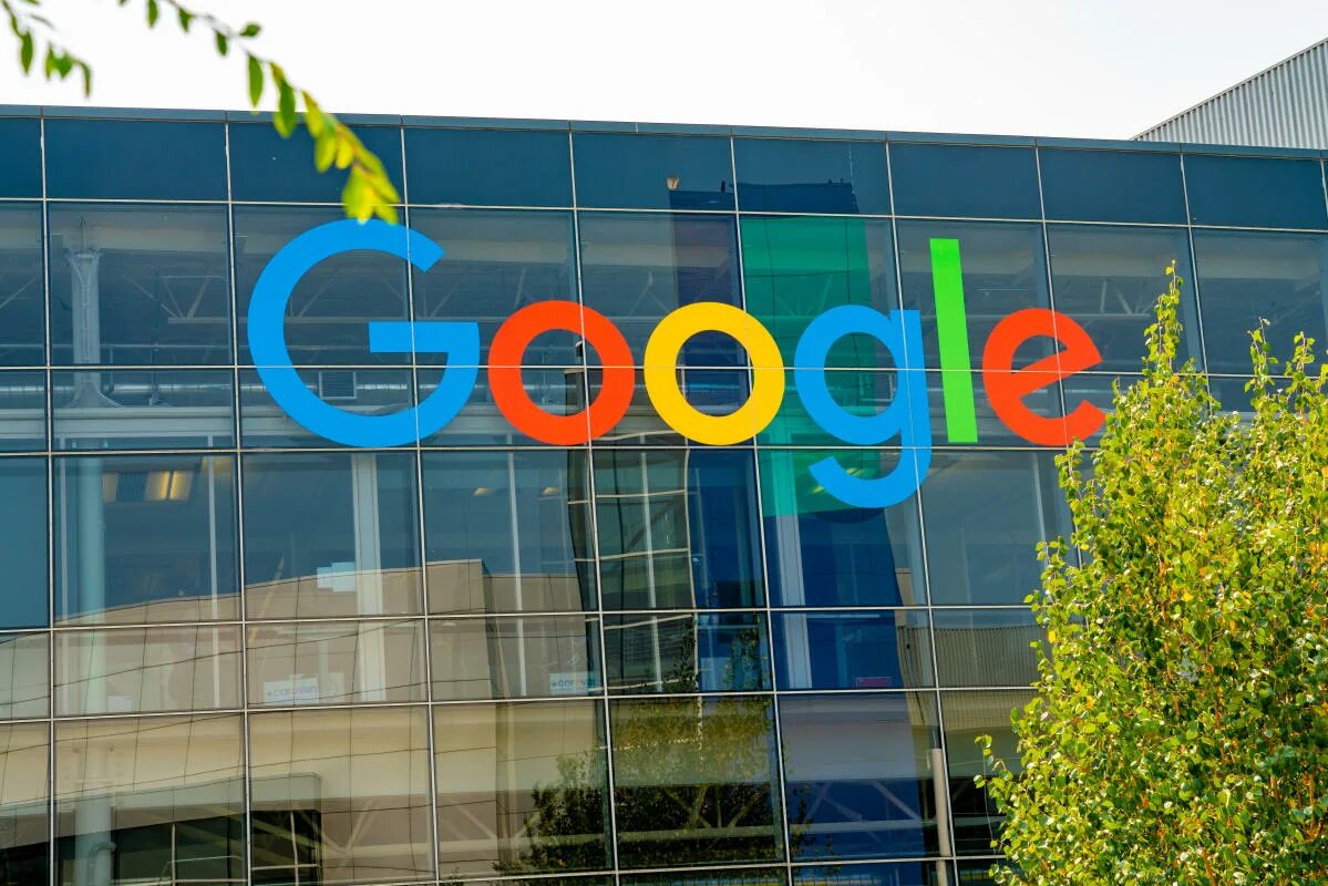 Target google. Офис гугл. офис гугл в кремниевой долине. googleplex офис. сотрудники гугл.