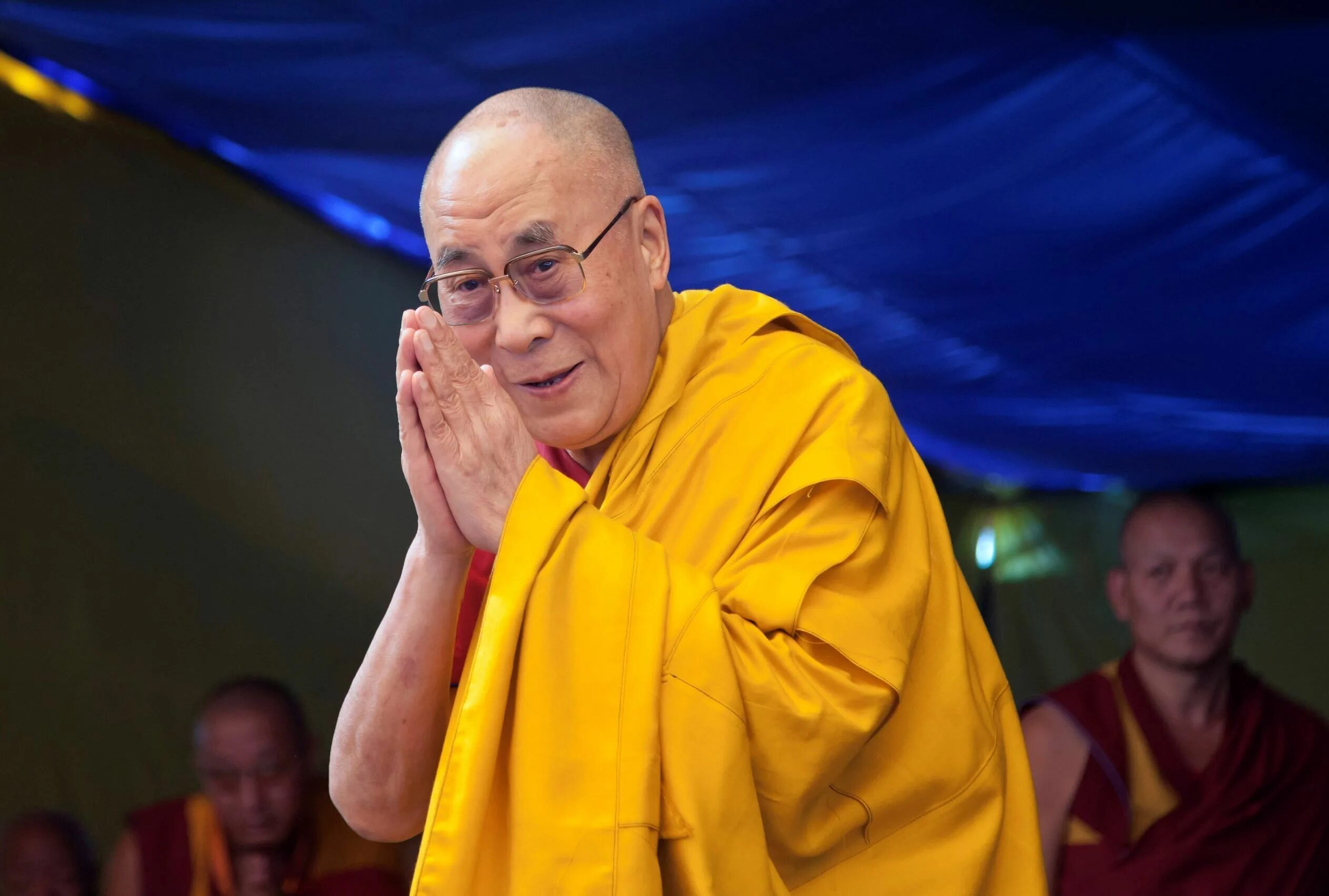 Духовный л. Далай-лама Тензин Гьяцо. Далай лама 14. Духовный Лидер Далай лама. Далай лама фото.