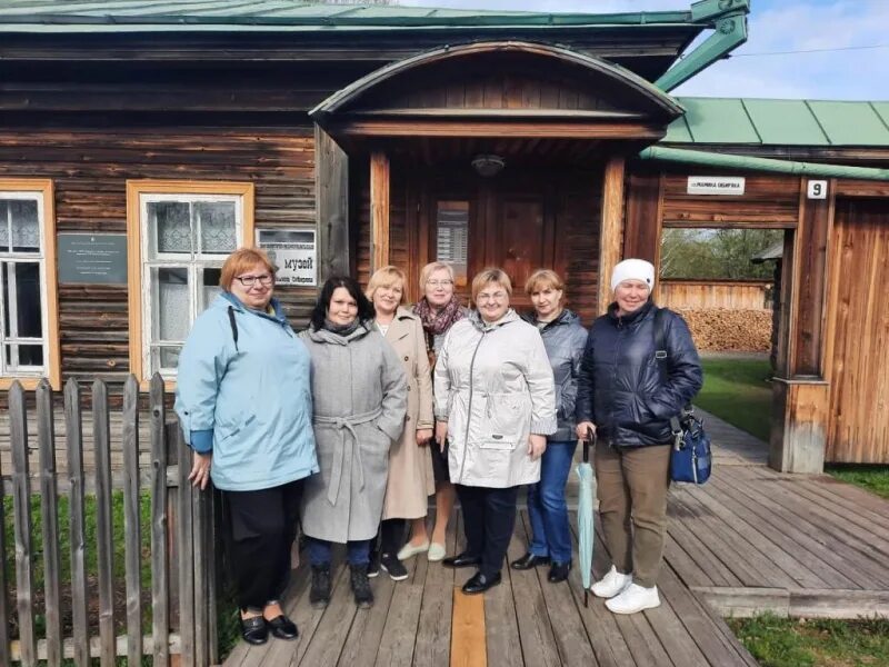 Пожар в деревне. Висим. Пожар в доме. Глава поселка висим. Новости висим.
