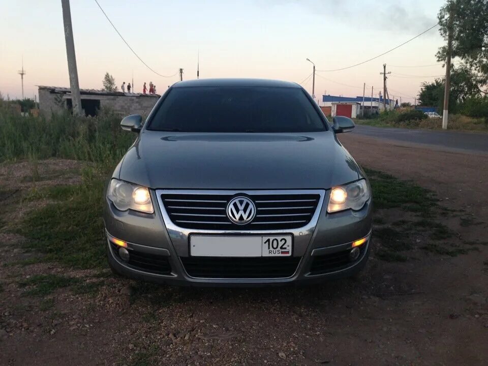 Volkswagen Passat 2006 года. Volkswagen Passat b6 зеленый. Passat b6 2006 года. Серо зеленый Фольксваген b6.