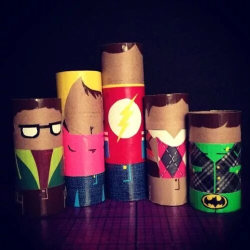 Засохшая кровь на салфетке. Небольшие следы крови на туалетной бумаге. Туалетная бумага санкции. Раздражение от туалетной бумаги. Раздражение от туалетной бумаги.