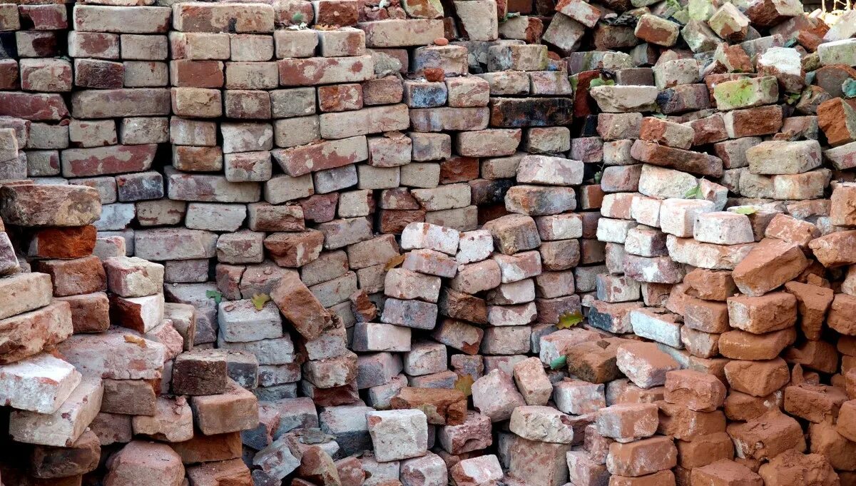 Albanil. Демонтаж кладки. Кирпич черновой. Насадка для перфоратора для демонтажа кирпичных стен. Разобрать кирпичную кладку аккуратно.