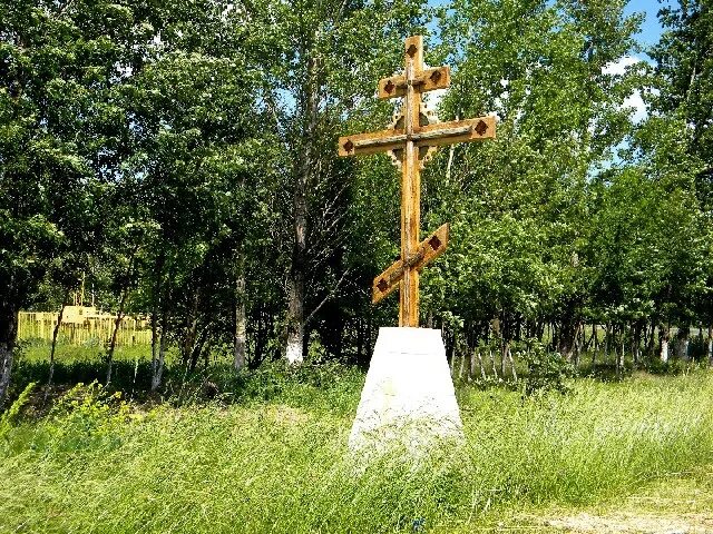 Крест курск. Поклонный крест черемисиново. поклонный крест черемисиново курская область. поклонный крест курск. поклонный крест черемисиново курская область открытие.