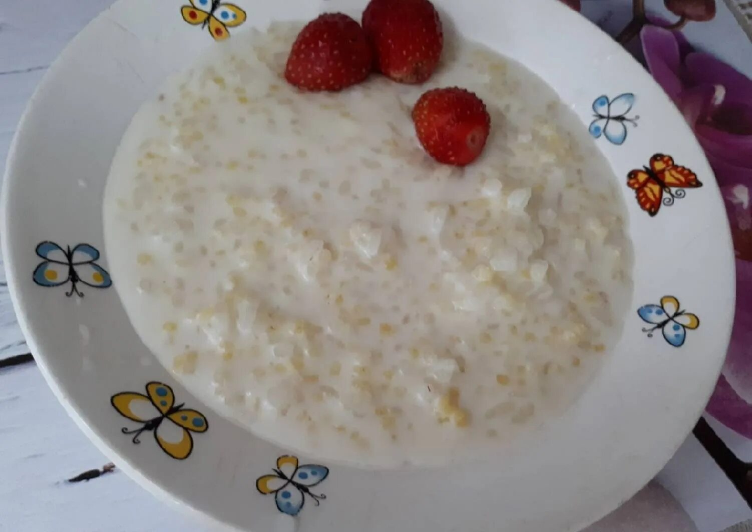 Каша дружба сколько крупы. Каша молочная дружба. каша дружба вкусная. каша вязкая молочная дружба. каша дружба в детском саду.
