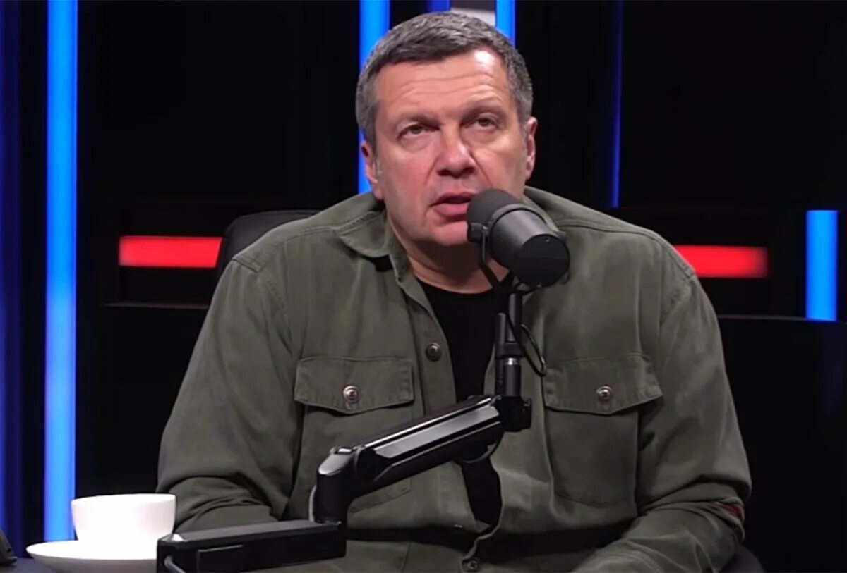 Соловью лайф прямой. Соловьёв владимир лайф. владимир соловьев 2025. владимир соловьев соловьев лайф. журналист соловьёв владимир рудольфович 2025.