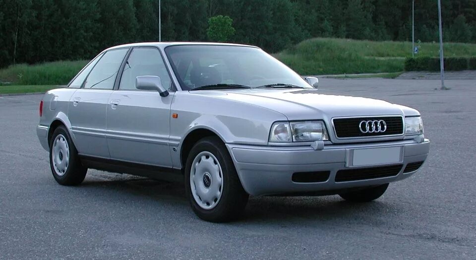 Авито ауди б4 купить. Audi 80 b4. Ауди 80 б4 металлик. Ауди 80 белая. Audi 80 81.