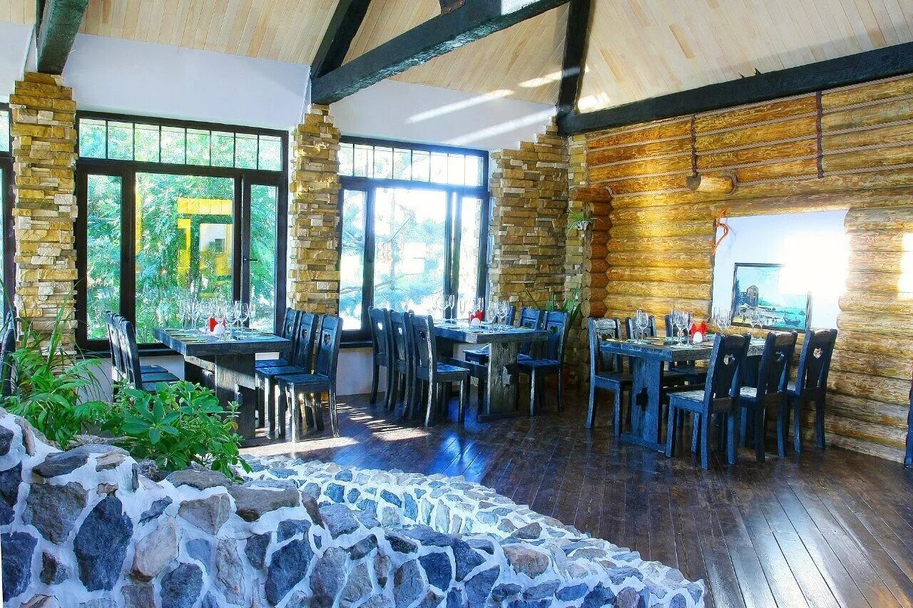 Меню ресторана избы. Изба ульяновск кафе. Ресторан избушка пенза. Кафе изба челябинск троицкий. Ресторан изба меню.