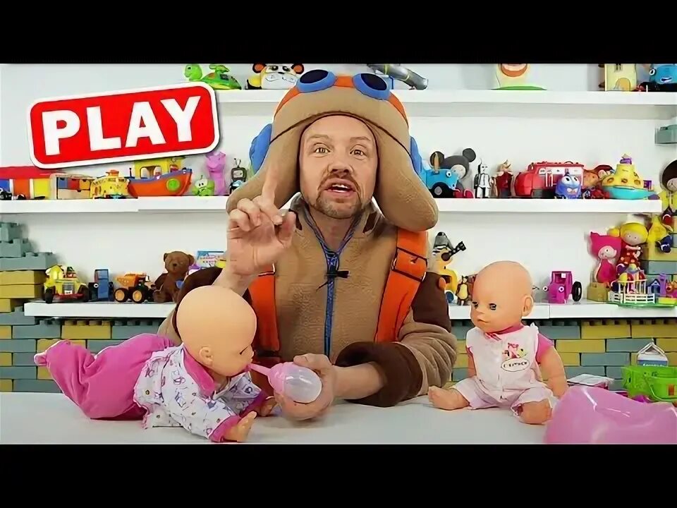 Куку плей рутуб. Кукутики свинка няша. Кукутики актёр мишка. Куку плей ведущий. Кукутики игрушки.