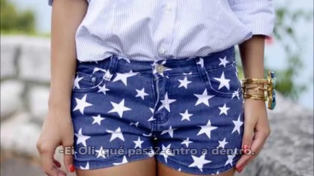 Синее с белыми звездами одежда для мальчиков. Твое шорты space. Шорты со звездами 2013. Как получить синие шорты со звездами. Шорты с медведями с принтом хип хоп.