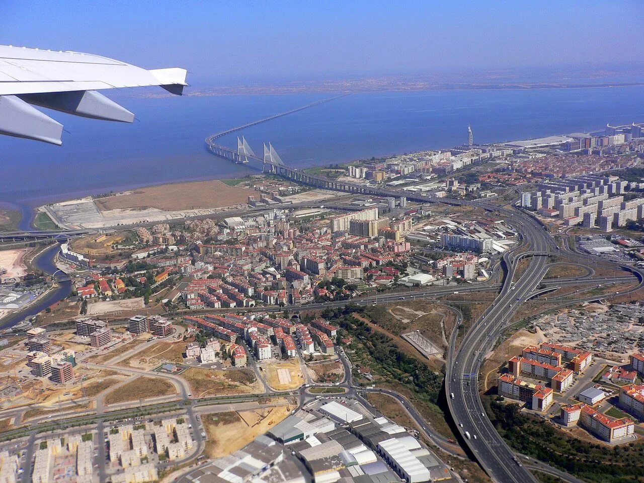 Бразилиа столица бразилии фото. Города га м. Город в гоа в честь васко да гама. Мост в лиссабоне васко. Ramat gan город.