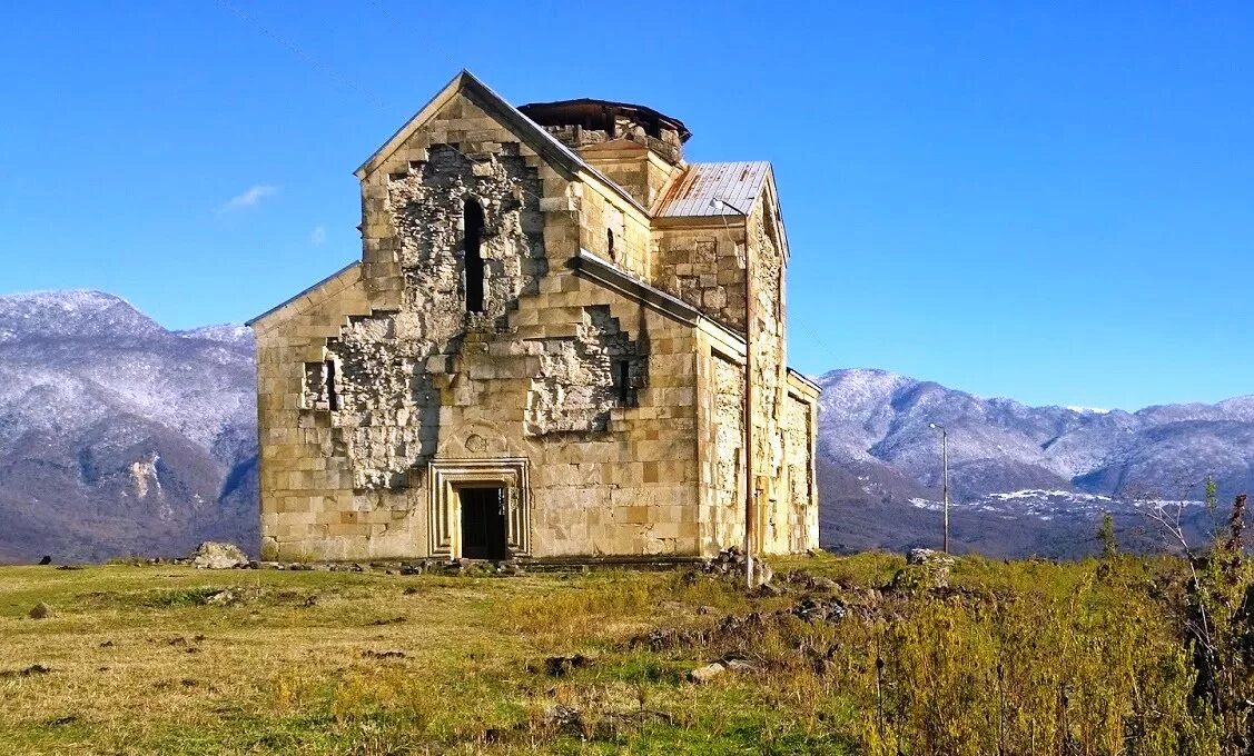 Христианские храмы абхазии бедиа. Бедия монастырь. Буддийский храм абхазия. Христианские храмы абхазии бедиа. Бедийский храм абхазия.