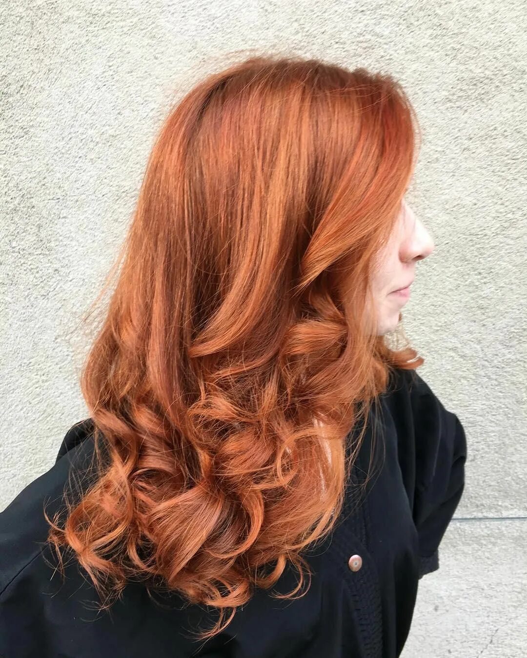 благородный рыжий цвет. рыжий цвет тициан. оливия винтер рыжая. рыжие оттенки волос. благородный рыжий цвет.