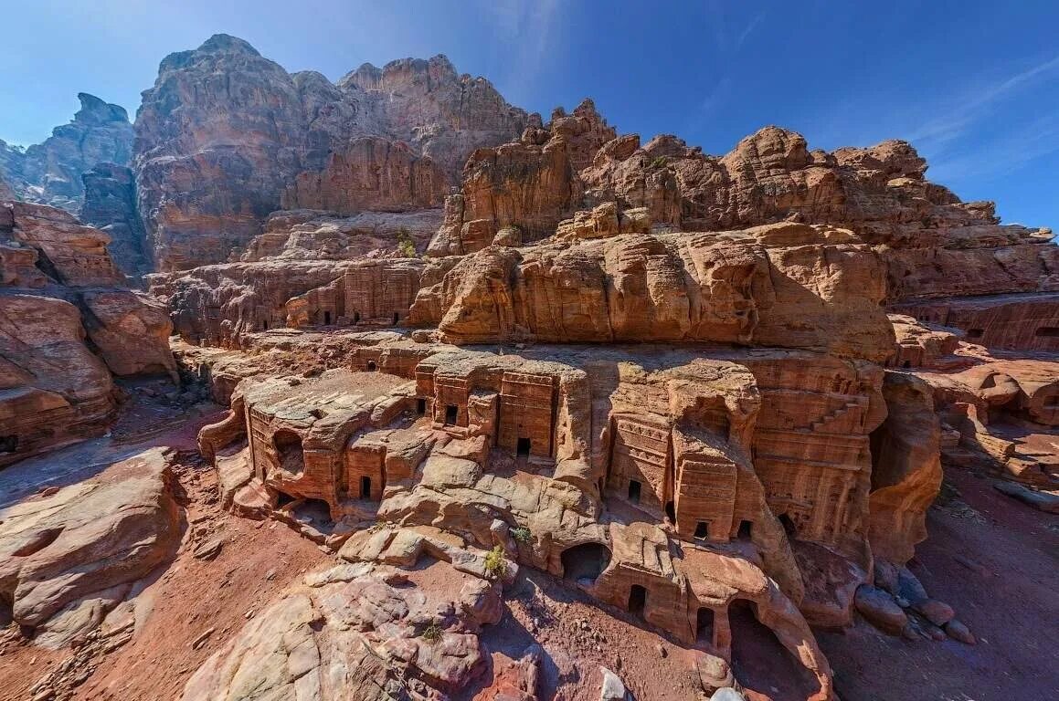 Древний город петра, иордания. Петра иордания эль хазне. Иордания скала. Храм петра в иордании. Город в скале иордания петра.