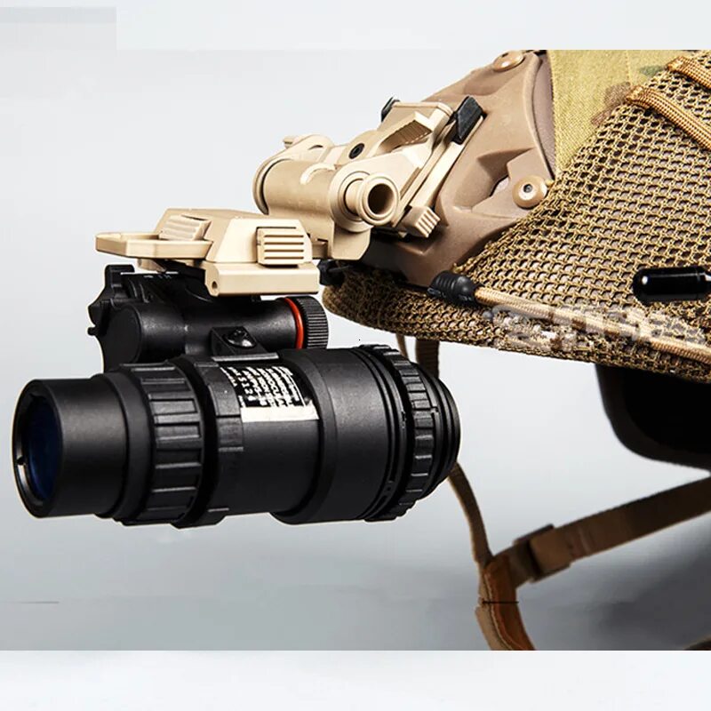 Ночной монокуляр на шлем. Pvs 18 nvg. монокуляр nvg 10. монокуляр ночного видения nvg 10. монокуляр pvs-14 night vision.