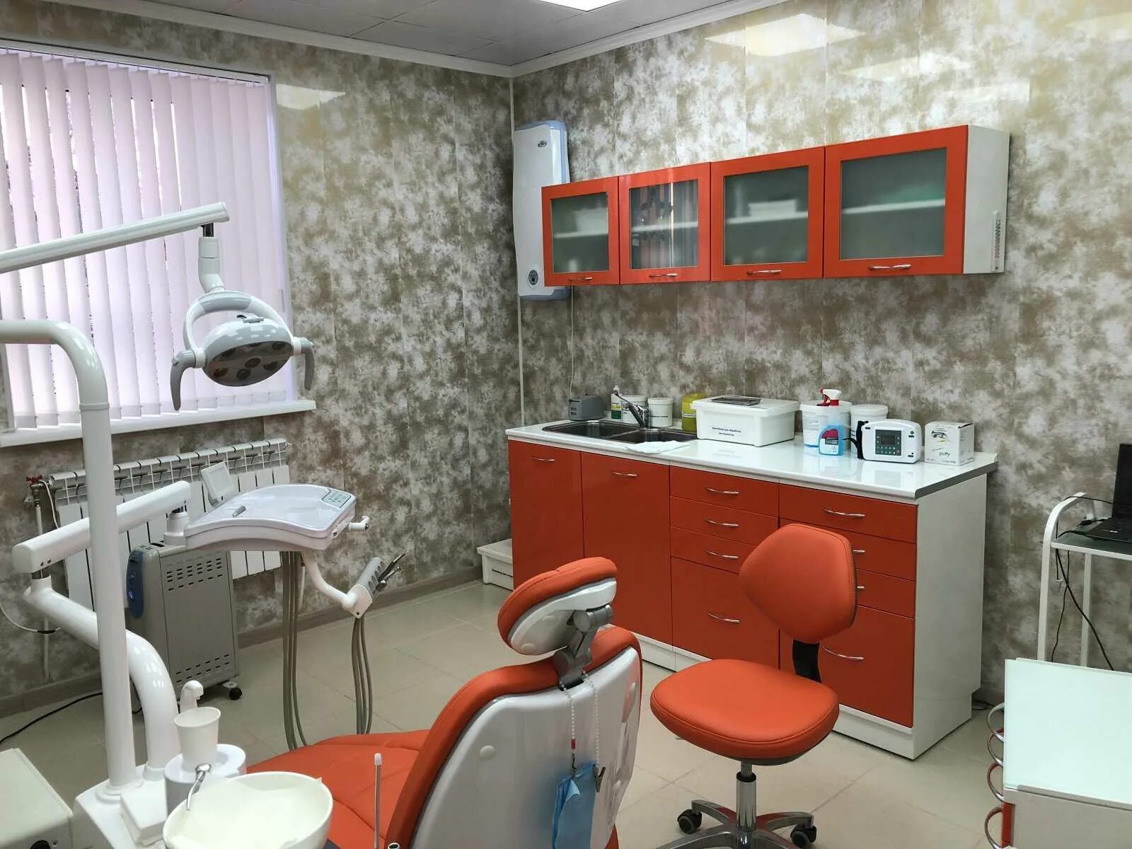 Детская стоматология ханты-мансийск. Стоматология ханты-мансийск рознина 75. Стоматология ханты-мансийск рознина. Окружная стоматология ханты-мансийск. Стоматология ханты-мансийск рознина.