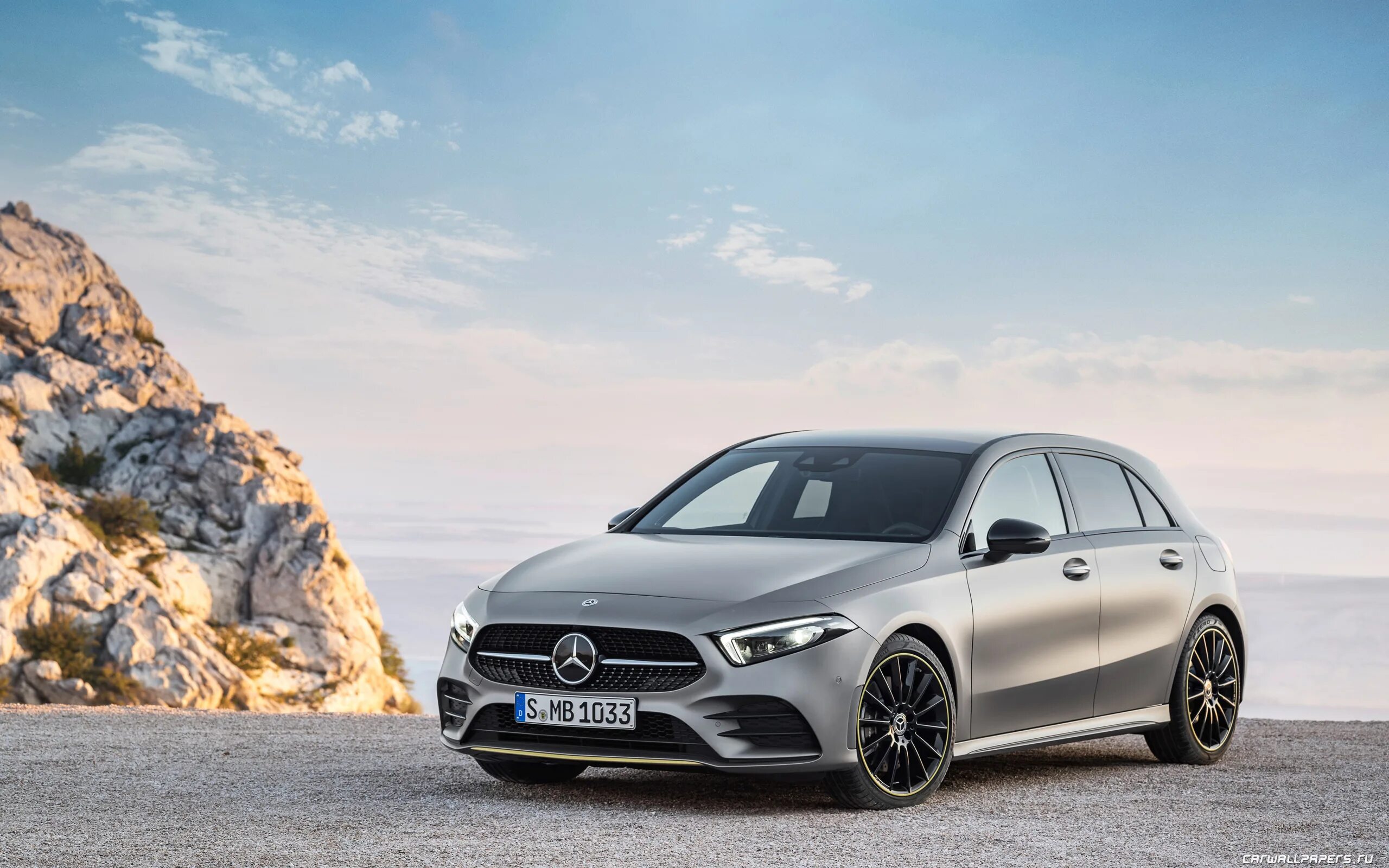 Mercedes benz a43 amg. Мерседес а200 хэтчбек 2018. Мерседес-бенц а200 седан 2019. Mercedes a class 2021 седан. Mercedes a45 amg седан.