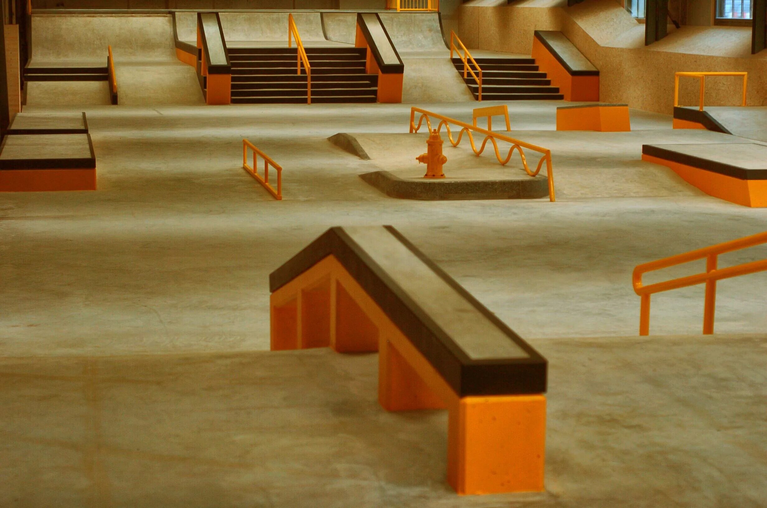 Скилл парк. Скилл парк. Скейт парк в екатеринбурге air skill park. Air skill park ekb тренировки. Скилл парк.