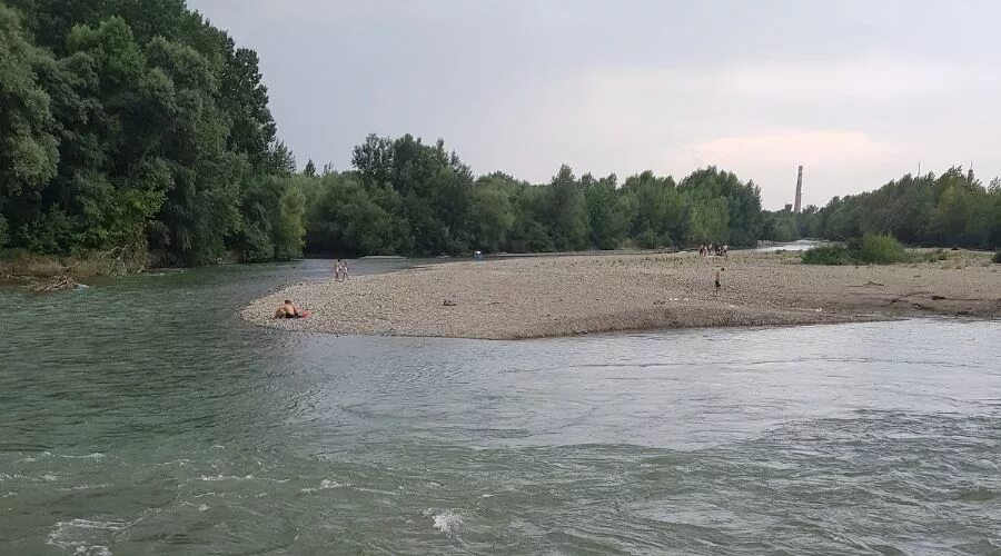 набережная в невинномысске ставропольский край. набережная в невинномысске ставропольский край. река кубань невинномысск. кубань невинномысск. река кубань невинномысск.