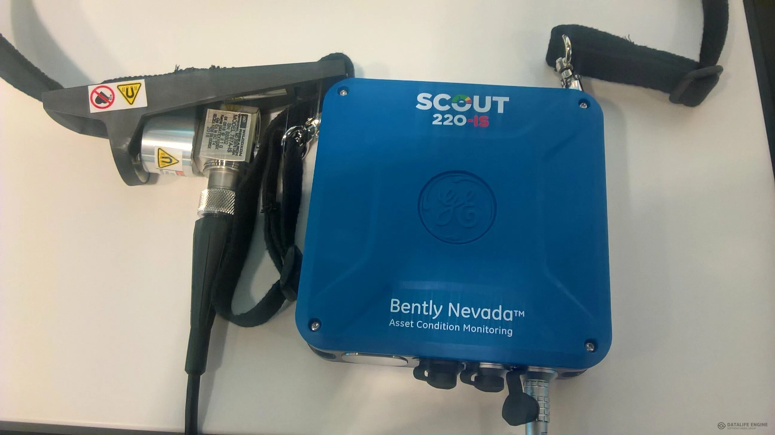 Кпк 10. Тсд моторола мс3090. Zebra rs419. Прибор сбора данных. Тсд сканер 2003.