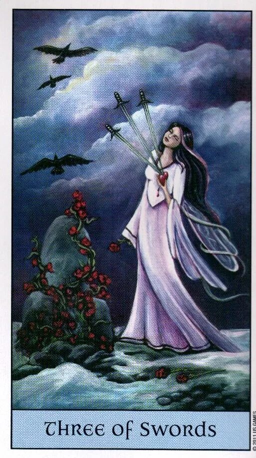 королева жезлов и 3 мечей