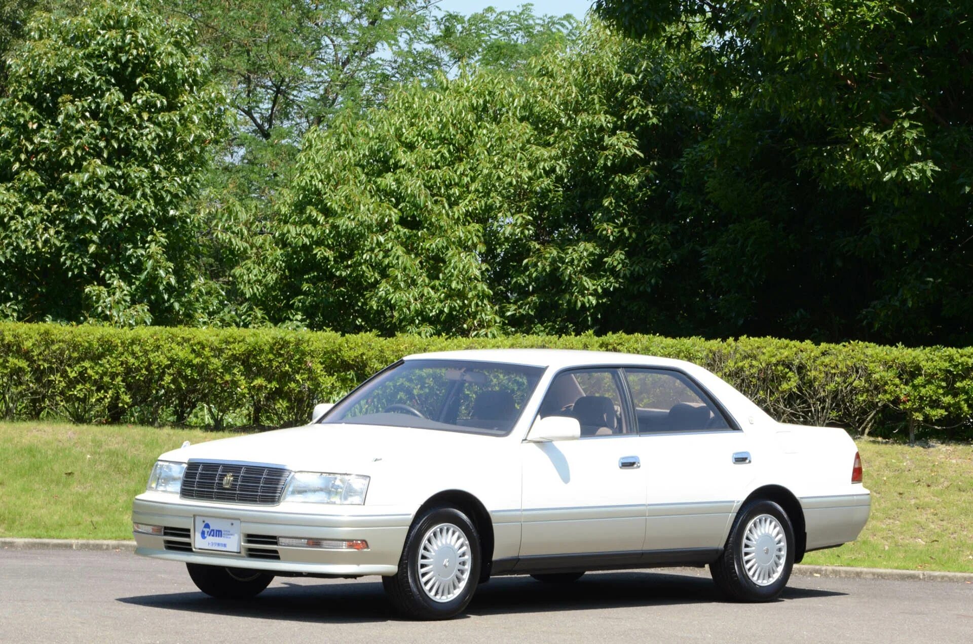 Какой краун лучше. Toyota crown s150. toyota crown 150. тойота краун 1995. тойота crown 1995.