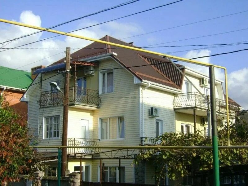 Патио лазаревское калараш 10. Гостевой дом волна лазаревское ул победы 316. Жилье г лазаревское. Лазаревское, улица циолковского, 4. Лазаревское ул кольцевая.
